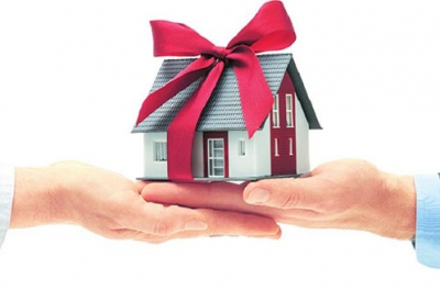 Người Việt Nam định cư ở nước ngoài nhận tặng cho nhà đất như thế nào?