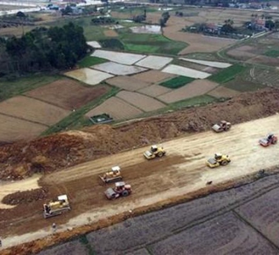 Hoàn thành thỏa thuận thiết kế cao tốc Bắc - Nam trước ngày 10/3