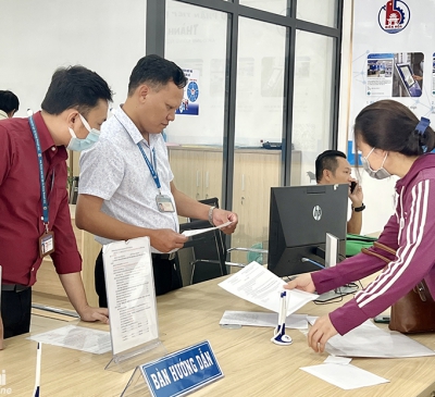 Lập tổ chuyên môn giúp người dân làm thủ tục đất đai