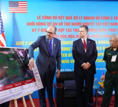 Hoàn thành xử lý dioxin hồ Cổng 2 Sân bay Biên Hòa và khởi động dự án hỗ trợ người khuyết tật Việt N