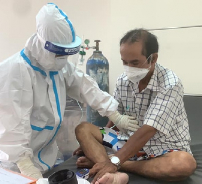 Việt Nam thử nghiệm, nhận chuyển giao công nghệ điều trị Covid-19 của Pháp