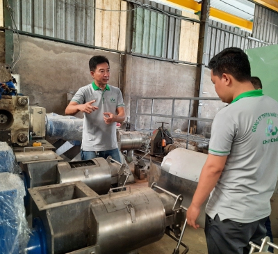 Sản xuất máy xử lý chất thải trong chăn nuôi