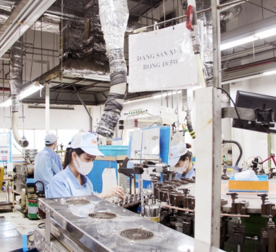 Doanh nghiệp nỗ lực vượt khó để duy trì sản xuất