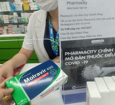 Thuốc điều trị Covid-19: Mua phải có đơn của bác sĩ