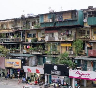 Phá dỡ chung cư cũ, phương án bồi thường thế nào?