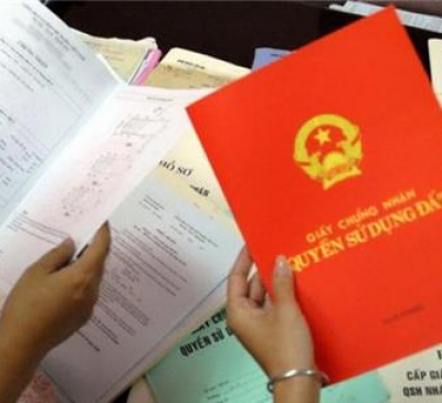 Phát hiện sai sót trên sổ đỏ, đính chính như thế nào?