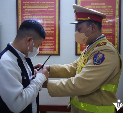 Các trường hợp CSGT được hóa trang xử lý vi phạm từ 15/9