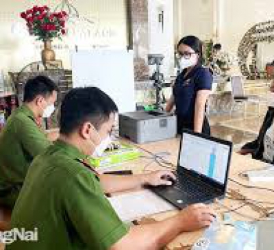 Dồn lực cấp căn cước công dân đợt cao điểm