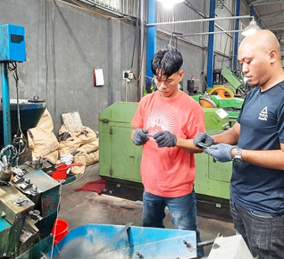 Cung ứng sản phẩm phụ trợ cho ngành Gỗ