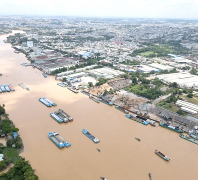 Khai thác lợi thế giao thông đường thủy