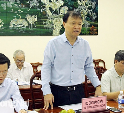 Sẽ xử lý những vướng mắc liên quan đến quy hoạch phát triển hệ thống kho dự trữ xăng dầu