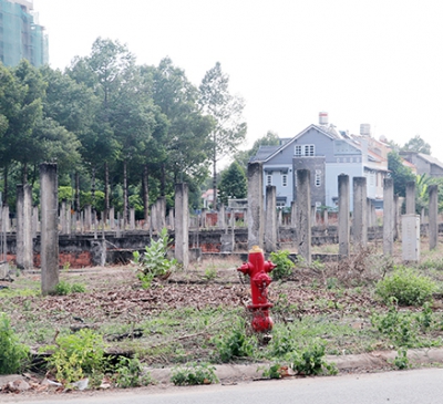 Đã cấp phép thì không dễ thu hồi?