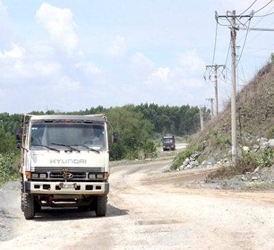 Nhiều dự án vướng ở khâu thỏa thuận đất đai với người dân