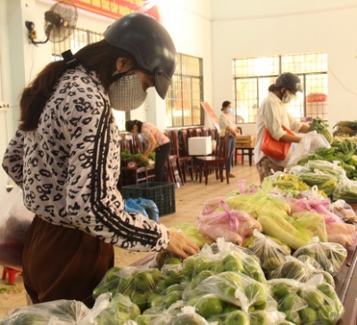 3 tổng công ty phải cung ứng lương thực, thực phẩm cho người dân