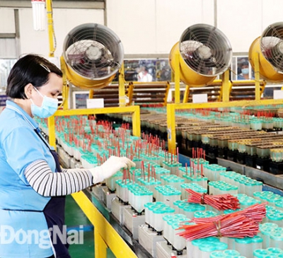 Chi hàng tỷ USD cho máy móc hiện đại