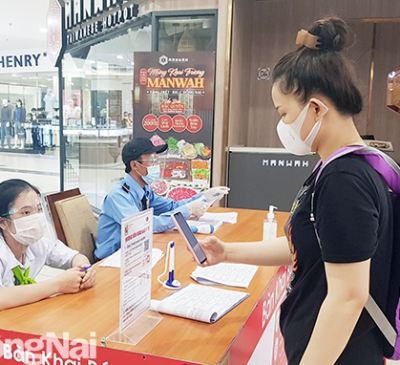 Triển khai ứng dụng khai báo y tế điện tử và đăng ký mã QR code tại các chợ, siêu thị…