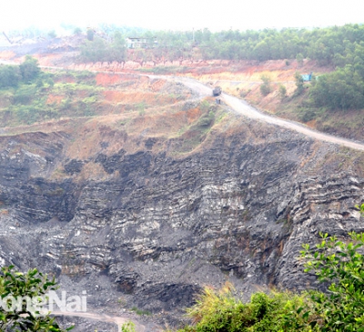 Khi mỏ đá thành 'mỏ đắng'