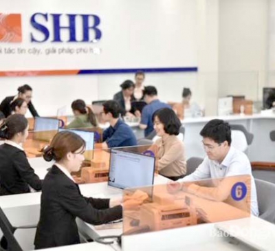 Rút tiền ngân hàng trước hạn vẫn có lãi hấp dẫn