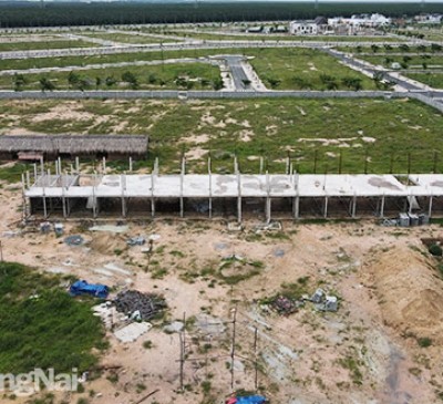 Xem xét chấm dứt, thanh lý hợp đồng các gói thầu chậm tiến độ tại Khu tái định cư Lộc An - Bình Sơn