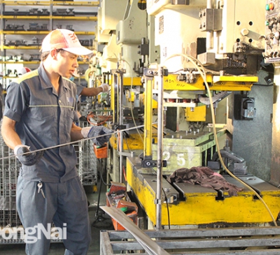 Thúc đẩy liên kết giữa doanh nghiệp và cơ sở giáo dục nghề nghiệp