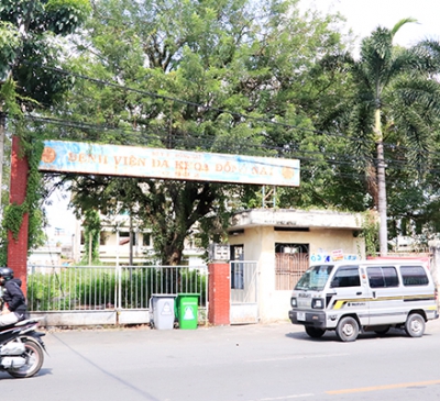 Tìm doanh nghiệp mua đất ''vàng''