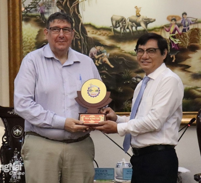 Đoàn công tác Trường Đại học Havard thăm, làm việc tại Đồng Nai