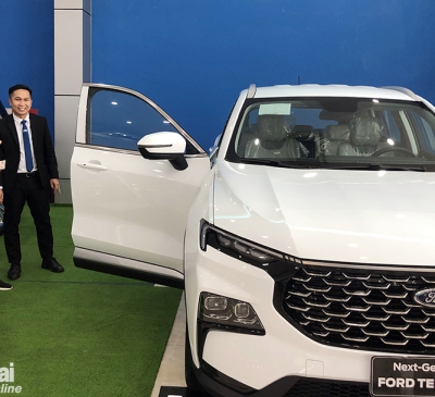 Chờ đợi 'cú hích' cho thị trường ô tô