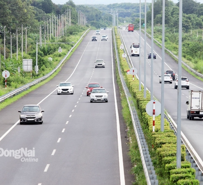 Sẽ mở rộng cao tốc TP.HCM - Long Thành - Dầu Giây lên 10 làn xe