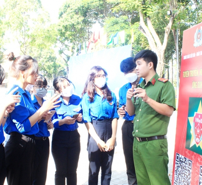 Chính thức sử dụng VNeID làm thủ tục đi máy bay nội địa