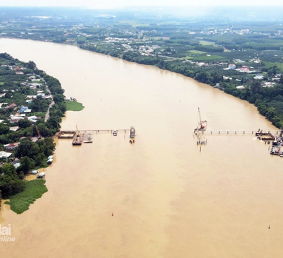 Trên công trường xây dựng cầu hơn 400 tỷ đồng bắc qua sông Đồng Nai