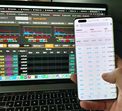 Dòng tiền từ chứng khoán có thể 'chảy' sang bất động sản?