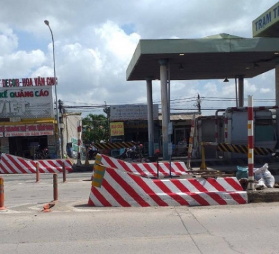 Sửa đường, lắp đèn đảm bảo ATGT khu vực trạm BOT Quốc lộ 1K