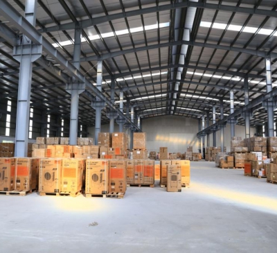 Nhà kho, nhà xưởng xây sẵn đua nhau tăng giá