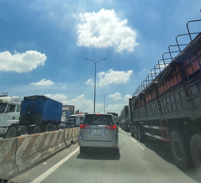 Đường đến sân bay Long Thành: 'Không thể đợi xây xong mới kết nối'