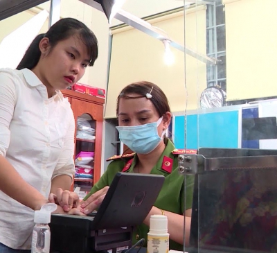 Huyện Long Thành tổ chức làm ca 3 cấp thẻ căn cước công dân