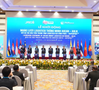 Thủ tướng Việt Nam – Singapore khởi động Mạng lưới Logistics thông minh ASEAN