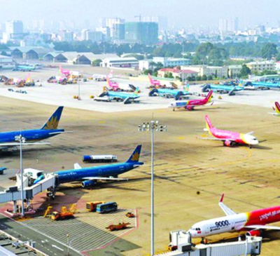 Tăng máy bay, hay tăng chất lượng sân bay?
