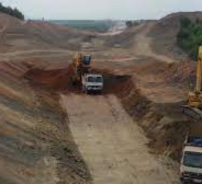 Các dự án giao thông trọng điểm – Áp lực tiến độ do thiếu nguồn vật liệu