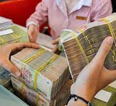 Xem xét nới hạn mức tín dụng cho các ngân hàng