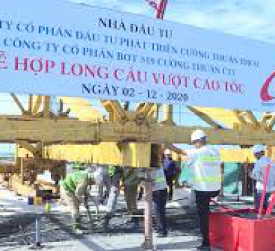 Hợp long cầu vượt tại nút giao đường 319 với cao tốc TP.HCM - Long Thành - Dầu Giây