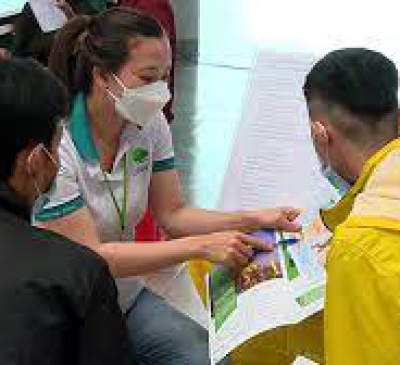 Sàn việc làm: Vắng cả người tuyển lẫn người xin việc