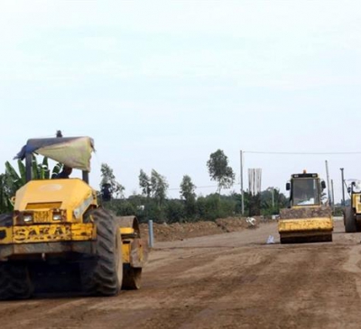 Họp xử lý vướng mắc dự án, công trình giao thông