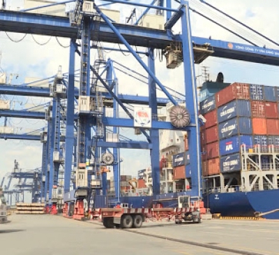 Hàng hóa qua cảng biển tăng trưởng tốt trong tháng đầu năm