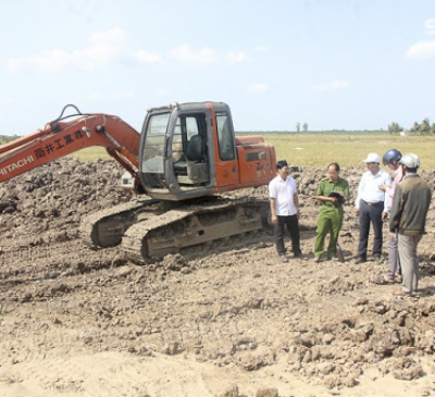 Tăng cường xử lý tình trạng khai thác đất, đá