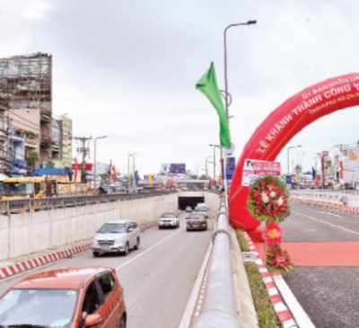 Tiếp tục hoàn thiện các công trình, dự án giao thông