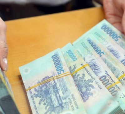 Lãi suất trên 10%/năm – người dân cần lưu ý các điều kiện đi kèm