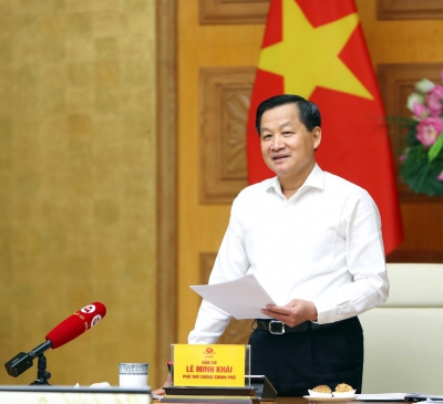 Xem xét giảm 2% thuế VAT trong năm 2024