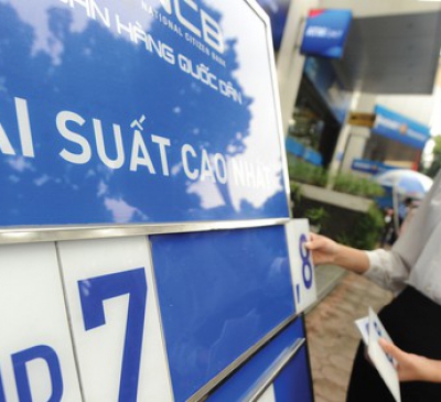 Nỗ lực giữ mặt bằng lãi suất ổn định trong mùa dịch